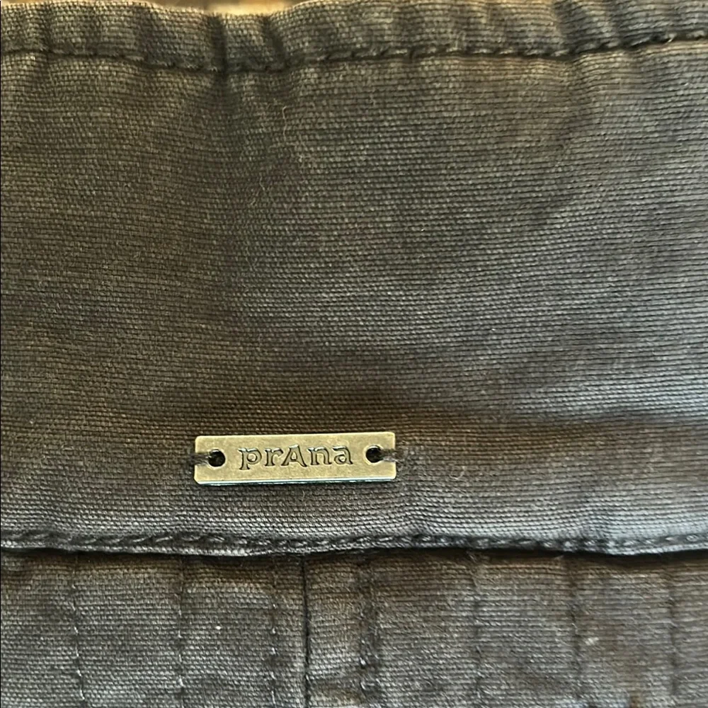 Prana Women’s Dark Grey Fleece-Lined Jacket -excellent condition. - Picture 7 of 8